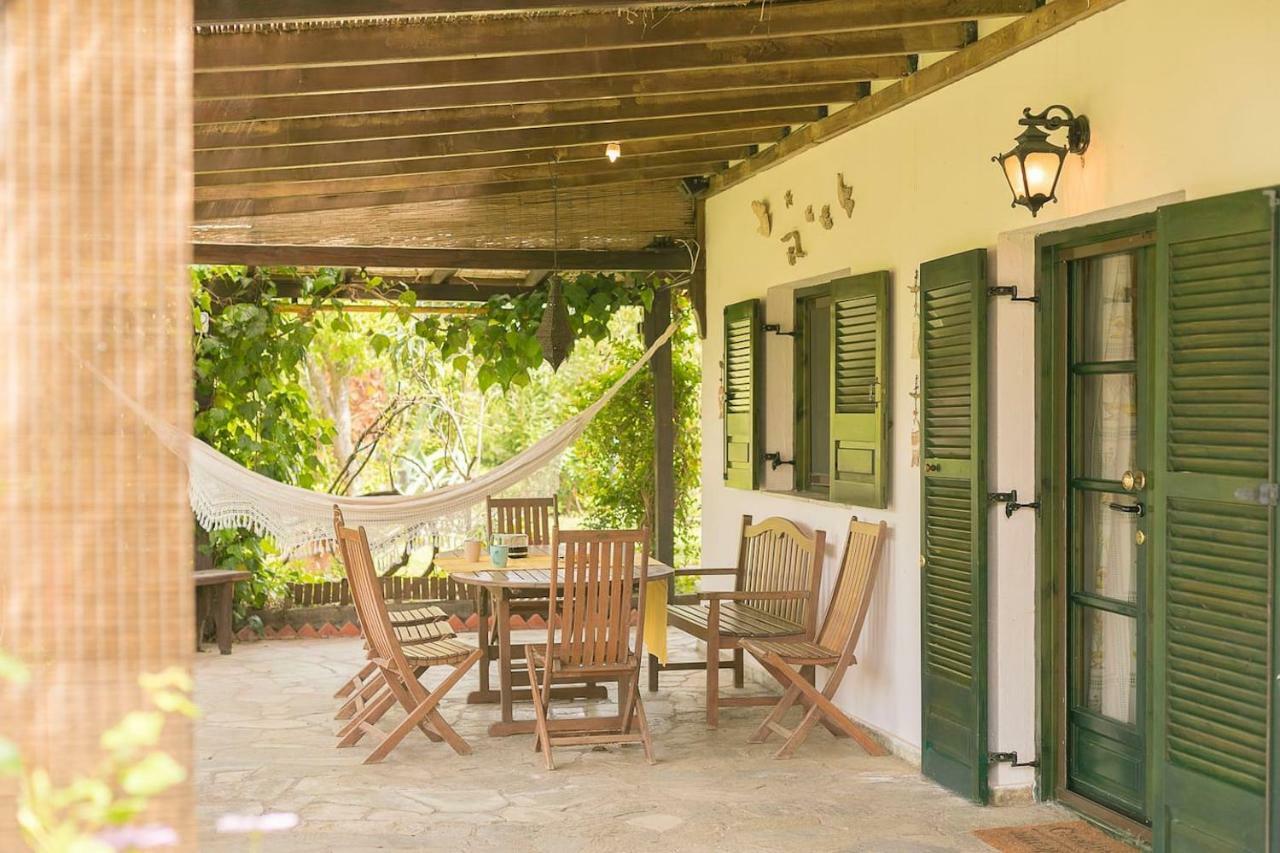 Sandy Feet Retreat, Vourvourou #Feelslikehome Екстер'єр фото